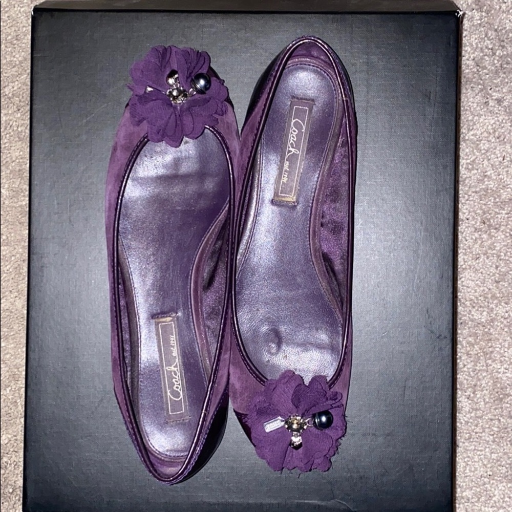 Coach flats